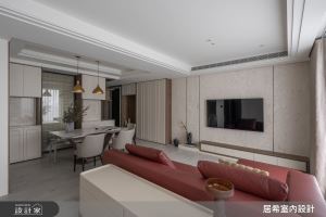 最喜歡的退休時光從此展開！高雅燕麥色的新古典風，與熱鬧無比的聚會大客廳_視覺圖