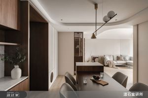 寵物宅設計新典範！32 坪新古屋融入寵物設計，實踐親子與貓咪共生日常_視覺圖