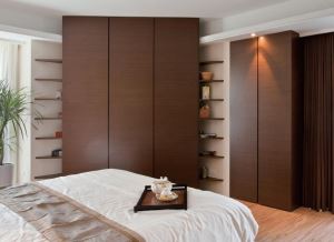 【木設計的家】臥房的木衣櫥、木床頭櫃設計_視覺圖