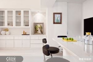 27坪純白空間也有優閒度假感!_視覺圖