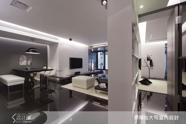 老屋變身夜店風，歡迎來我家開趴！