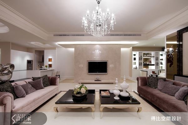 像城堡一樣大的家，一家五口開開心心迎生活～