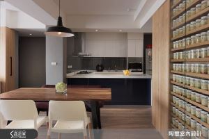 年輕夫妻攜手壯遊全世界，把各國星巴克濃縮成家的味道_視覺圖