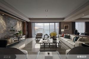 空間大氣對稱，軟裝畫龍點睛，盡展東方新古典韻味_視覺圖