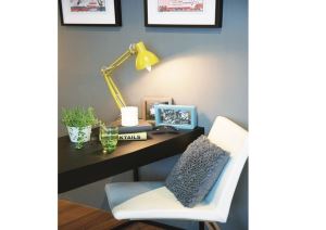 北歐風必拜單品!鮮艷桌燈_視覺圖