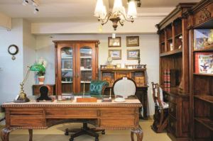 【英倫瘋生活】戀上古典英式含蓄優雅的原木色彩。儷卡傢飾_視覺圖