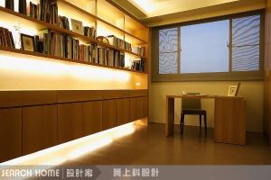 滿牆盡帶黃金書(3)_視覺圖