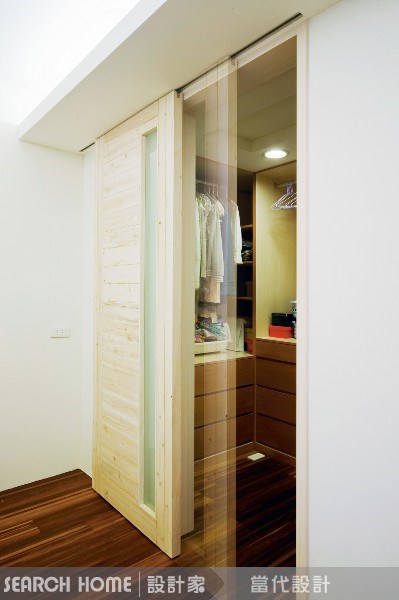 40坪中古屋(5~15年)＿休閒風更衣間案例圖片＿當代空間有限公司＿當代_07之5