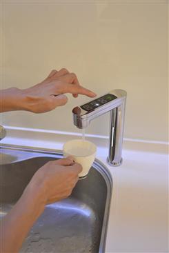 宮黛科技股份有限公司-宮黛GD-800櫥下型觸控式三溫飲水機-宮黛GD-800櫥下型觸控式三溫飲水機,宮黛,淨水飲水設備