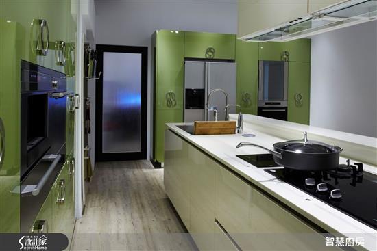 智慧廚房 AIKitchen-智能淨化 - 滅菌鋼琴烤漆門板-智能淨化 - 滅菌鋼琴烤漆門板,智慧廚房 AIKitchen,廚房門板