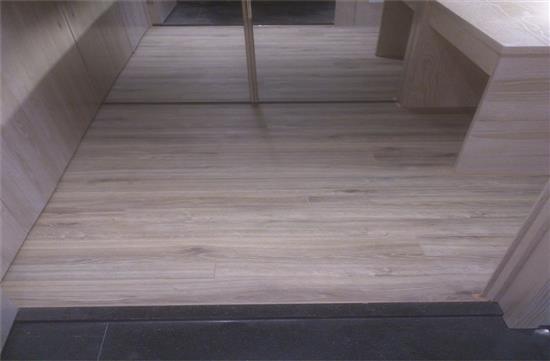 Robina 羅賓地板-SG-O116RC 聖母峰橡木-SG-O116RC 聖母峰橡木,Robina 羅賓地板,超耐磨木地板