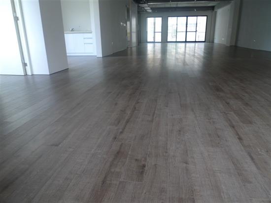 Robina 羅賓地板-SG-O118RC 鋸切橡木(窄版)-SG-O118RC 鋸切橡木(窄版),Robina 羅賓地板,超耐磨木地板