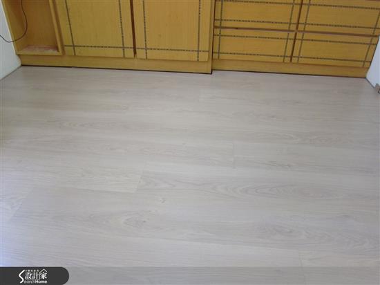 Robina 羅賓地板-DE-O110RC 白橡木-DE-O110RC 白橡木,Robina 羅賓地板,超耐磨木地板