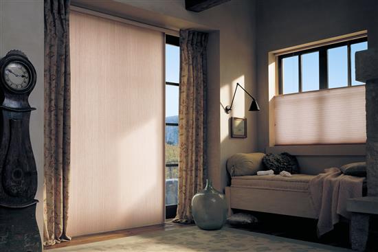 Hunter Douglas-直立式風琴簾-直立式風琴簾,Hunter Douglas,