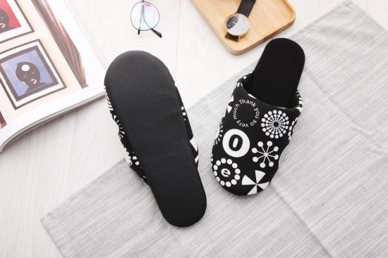 Vero & Nique   維諾妮卡-76060普普風幾何包頭室內布拖鞋-76060普普風幾何包頭室內布拖鞋,Vero & Nique   維諾妮卡,居家用品