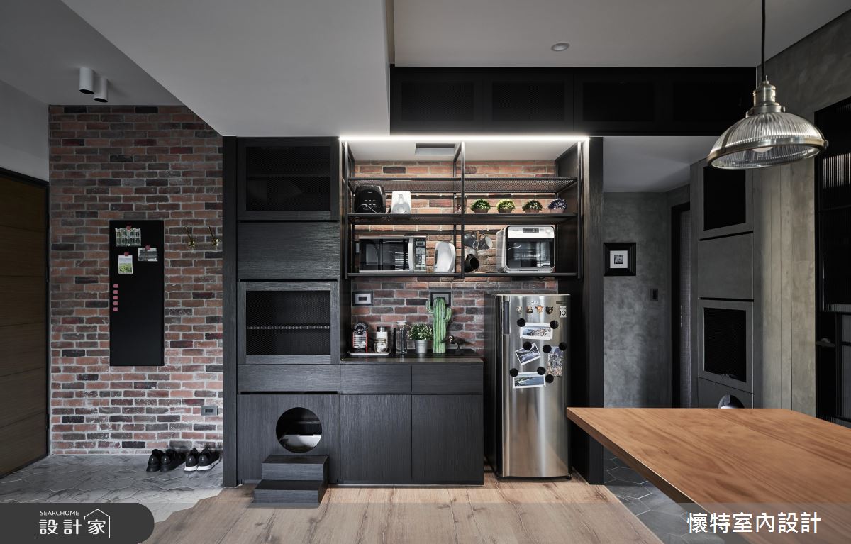 TIPS 9：利用櫥櫃深度打造隱藏式貓道、整合貓砂盆！